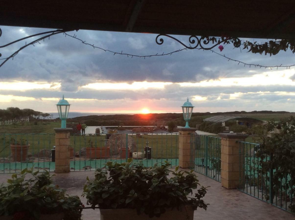 Country Resort Capo Nieddu Санта Катерина Екстериор снимка