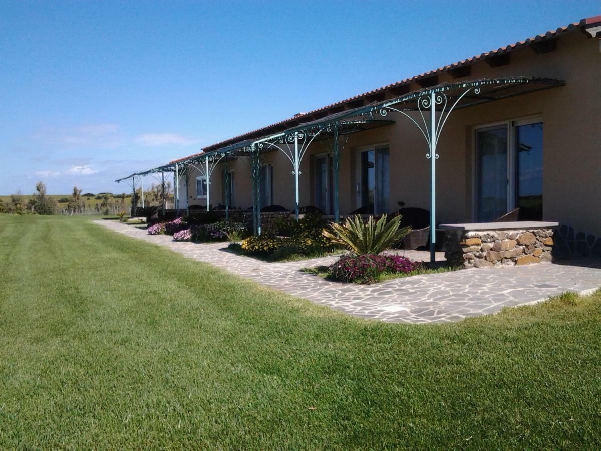 Country Resort Capo Nieddu Санта Катерина Екстериор снимка